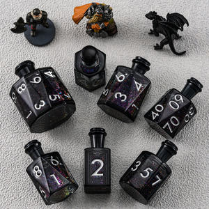 ชุดลูกเต๋า Arcane Visionary: ลูกเต๋าแกนเหลวสีดำพร้อมทรายหมุน สำหรับผู้เชี่ยวชาญด้านดันเจี้ยน - Product Image 5