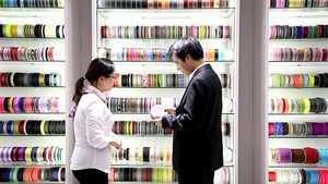 Bande élastique personnalisable en gros avec logo, sangle colorée pour ceinture d'entraînement et accessoires vestimentaires - Product Image 6