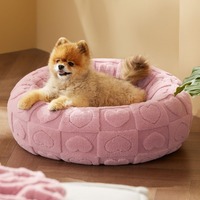 Lit pour animaux de compagnie en tissu pelucheux à motif géométrique, moderne et classique, lavable, chaud, pour chat d'intérieur, emballage en carton
