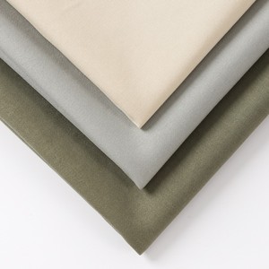 Tessuto Twill Naturale Ecologico Traspirante Morbido di Peso Medio 54% Lyocell 46% Cotone Tinta Unita per Pantaloni da Ragazzo - Product Image 4