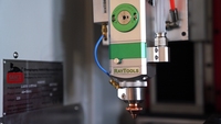 Petite machine de découpe laser à fibre, petite machine de découpe/gravure laser de trous de tôle