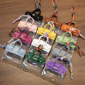 Colgante de PVC transparente para bolso pequeño – Proveedor ofrece colores y opciones de logotipo personalizados para boutiques - Product Image 1
