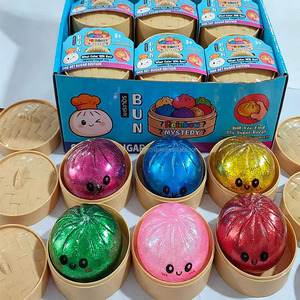 Juguetes Sorpresa Misteriosos - Figuras Kawaii de Mini Pan y Jiaozi, Squishies de Cara Sonriente que Cambian de Color, Caja Sorpresa de Estilos Aleatorios - Product Image 4