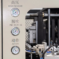 Machine de soufflage entièrement automatique PLC et moteur pour bouteilles PET de 20L, haute productivité 550BPH, destinée à l'eau potable et à l'huile