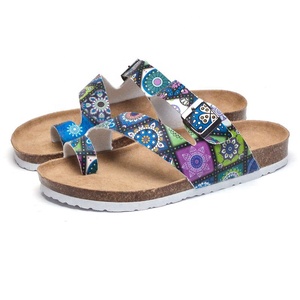 Infradito estivo a punta aperta da spiaggia di alta qualità alla moda <span class=keywords><strong>sandali</strong></span> Casual da <span class=keywords><strong>donna</strong></span> con fibbia con stampa superiore per ragazze pantofole piatte - Product Image 1