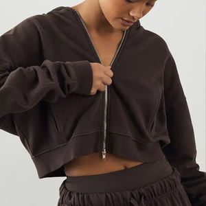 Conjunto de Sudadera con Capucha y Pantalones Deportivos para Mujer, Personalizado, de Alta Calidad, Ecológico, de Algodón Blanco, con Cierre Completo, Corte Ajustado y Recortado - Product Image 1