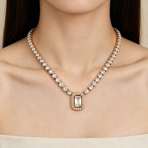 Collier pendentif en acier inoxydable pour femme, chaîne délicate avec breloque zircon en forme de cœur, design halo en cristal, cadeau de bijoux pour la Saint-Valentin - Product Image 6