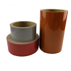 Ruban réfléchissant haute intensité en nid d'abeille pour véhicules Ruban de sécurité auto-adhésif robuste pour camions remorques motos - Product Image 2