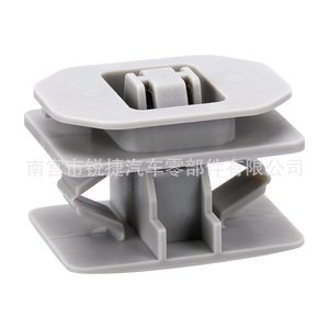 Clips de Moldeo para Brazo Oscilante Ford 6G1Z-5410182-A W716350-S300 de Plástico Nylon para Protección de Faldones Laterales Fusion MKZ Mondeo - Product Image 3