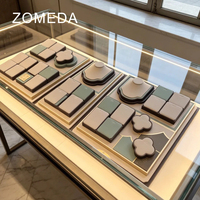 Ensemble de Présentoirs à Bijoux Professionnels de Luxe avec Coussinets et Supports Inclinés, Organisateur Multi-Niveaux pour Vitrines de Boutiques et Présentations Commerciales
