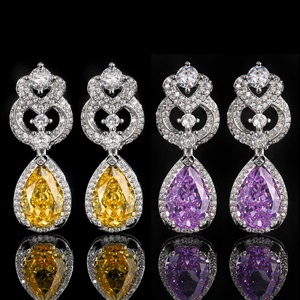 Boucles d'oreilles pendantes élégantes de haute qualité en cuivre écologique, taille poire 8*12mm, serties de zircons multicolores, style statement - Product Image 5