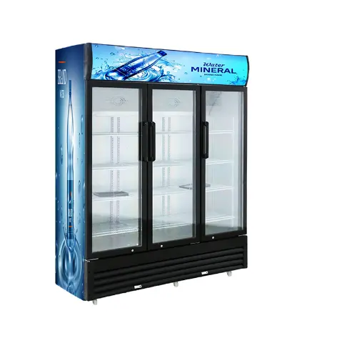 ตู้แช่แข็งประตูกระจกแนวตั้ง ตู้แช่เย็นและตู้เย็น ตู้โชว์เครื่องดื่มเย็น ๆ ในซุปเปอร์มาร์เก็ตขายปลีก