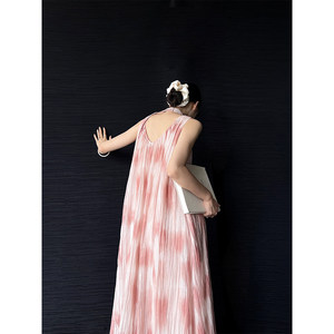 Abito Lungo Estivo Casual di Alta Qualità per Donne, Senza Maniche, Stile Resort con Motivo Floreale Sfumato, Scollo a V e Nastro Decorativo - Product Image 3