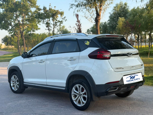 Chery Tiggo 3x <span class=keywords><strong>2022</strong></span> Usado, 1.5L Turbo CVT, Volante a la Izquierda, Blanco, SUV Compacto, Gasolina - Product Image 4