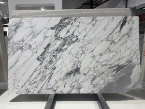 Dalle de marbre blanc Arabescato naturel d'Italie de haute qualité pour la décoration des sols et des murs - Product Image 4
