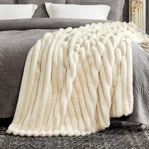 Jeté <span class=keywords><strong>de</strong></span> canapé moderne en polyester couleur unie, double couche, épaissi, <span class=keywords><strong>fausse</strong></span> <span class=keywords><strong>fourrure</strong></span>, peluche, couverture chaude pour l'hiver - Product Image 4