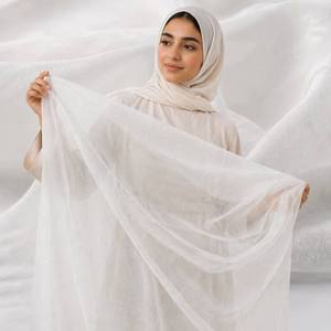 Tissu en mélange de soie et de rayonne, 20% soie, 80% viscose, 8mm, 140cm de largeur, léger, doux, fluide, en georgette de soie, pour foulard, hijab - Product Image 1