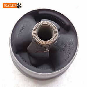 השעיה נמוך בוש בקרת זרוע גומי תותב 48655-12170 4865512170 עבור טויוטה <span class=keywords><strong>ALTIS</strong></span> ZZE121 ZZE122 גדול - Product Image 4