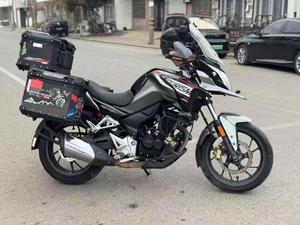 CB190X Moto tout-terrain légère de type Dual Sport avec ABS, frein à disque, grande autonomie de 14 L - Product Image 3