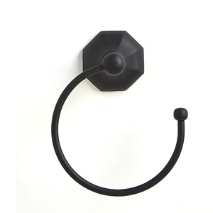 Toallero de pared forjado a mano - Product Image 6