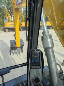 High Productivity 10.5 Ton 0.45cbm XE105GA Hydraulic Tracked Excavator 62kW Power Road Building Machinery - Product Image 3