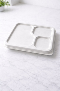 ถาดอาหารแบกาสสีขาวรักษ์โลก 3 ช่อง พร้อมฝาปิด สำหรับส่งอาหาร จัดเลี้ยง ภาชนะใช้แล้วทิ้ง และบรรจุภัณฑ์ที่ยั่งยืน - Product Image 3