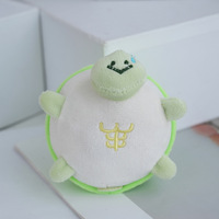 Porte-clés tortue couineuse en peluche, pendentif créatif pour sac d'école, jouet en peluche tortue griffe