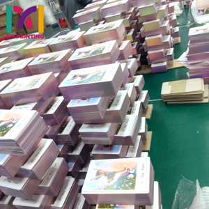 Production de jeux de tarot personnalisés, y compris le tri, l'empilage et l'assemblage complet des cartes - Product Image 5