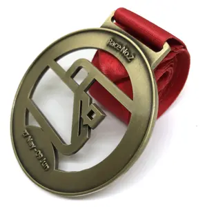 Promocional 3D personalizado grabado Metal Logo escudo forma oro redondo natación deportes medallas deporte antiguo medallón