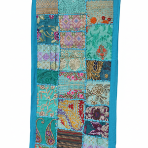 ผ้าปูโต๊ะลายปะติดปะต่อทำจากผ้าฝ้าย งานแฮนด์เมด ขนาด 16x72 นิ้ว สำหรับตกแต่งบ้าน - Product Image 1