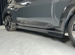 Kit carrosserie de haute qualité pour BMW XM G09 en fibre de carbone sèche style Msy, comprenant pare-chocs avant, capot moteur et couvercle de capot. - Product Image 6