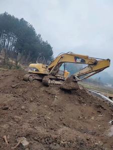 รถขุดตีนตะขาบ CAT 320d มือสอง สภาพดี ขนาด 20 ตัน รุ่น 320DL พร้อมขาย รถขุดไฮดรอลิกมือสอง - Product Image 3