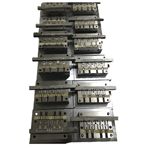 Cáp USB khuôn 4 khoang khuôn cho cáp và nhựa tùy biến - Product Image 1