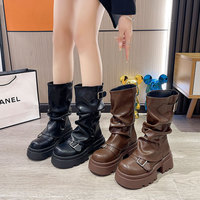 Bottes compensées pour femme à plateforme rehaussante, tige en microfibre, talon compensé de 5 cm, style britannique audacieux, à enfiler, nouvelle collection automne 2026, mi-mollet