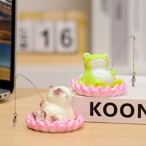 Figurine de grenouille en résine avec rétroéclairage, décoration de bureau créative, cadeau pour fournitures de bureau - Product Image 4