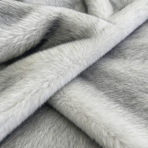 Pelliccia Sintetica di Coniglio Morbida al Tatto, Lavorata a Maglia, Tinta Unita, Versatile per Tappeti, Tappetini e Coperte - Product Image 3