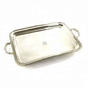 Plateau rectangulaire classique en argent de Sheffield avec emblème et poignées, décoration de la maison de la famille royale - Product Image 2
