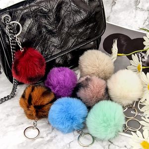 Porte-clés <span class=keywords><strong>Pompon</strong></span> Doux Multicolore pour Femme – Adorable Breloque de Sac et Accessoire de Sac à Main - Product Image 6