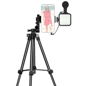 ชุดขาตั้งกล้องสำหรับถ่ายวิดีโอ Vlog,พร้อมไมโครโฟนและชุดบันทึกการสัมภาษณ์ทำ Brocasting แบบไฟ LED