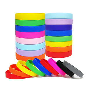 Pulseras de silicona de color sólido personalizadas al por mayor de Boce para uso promocional como regalos para eventos corporativos - Product Image 1