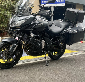 Motocyclette d'occasion VERSYS650 650cc pour longues distances - Propre et faible kilométrage - Product Image 3