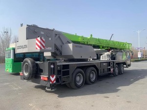 Grue sur camion Zoomlion ZTC500H d'occasion de 50 tonnes, de qualité supérieure, avec dispositif de levage hydraulique à fonctionnement stable et flèche - Product Image 3