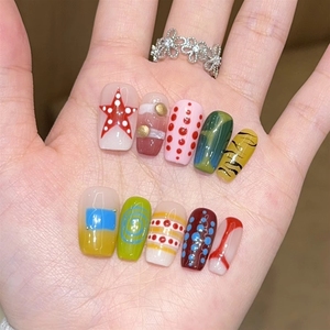 Uñas acrílicas de <span class=keywords><strong>ilusión</strong></span> óptica/trippy, con diseño de cruz, cuadradas, estilo punk y cyber, católicas, hechas a mano, de presión, venta al por mayor para proveedores. - Product Image 1