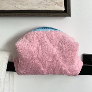 Toalla de rizo suave Bolsa de cosméticos <span class=keywords><strong>Rosa</strong></span> personalizada Cierre de cremallera Se puede personalizar LOGO Regalo de dama de honor - Product Image 5