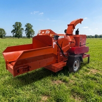 Broyeur de bois industriel mobile diesel facile à utiliser avec alimentation hydraulique, déchiqueteuse de feuilles d'arbres à vendre