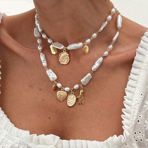 Collar con Colgante de Corazón de Bambú con Perlas de Imitación de Forma Irregular <span class=keywords><strong>y</strong></span> Grabado en Hierro, Estilo Barroco, para Mujer, Estilo Europeo <span class=keywords><strong>y</strong></span> Americano - Product Image 1