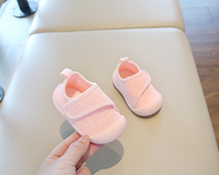 Chaussures en maille respirante pour enfants, garçons, filles, bébés, premières chaussures de marche antidérapantes pour nourrissons de 0 à 3 ans