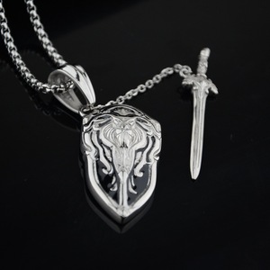 Collana Hip Hop Punk con Spada e Scudo di World of Warcraft, Ciondolo in Acciaio Inossidabile, Gioielli di Tendenza per Uomo - Product Image 4