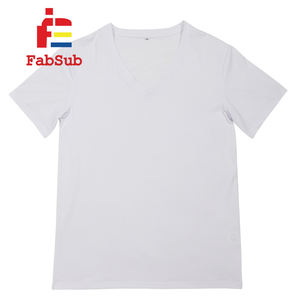 Nuovo arrivo taglia usa profondo <span class=keywords><strong>scollo</strong></span> a <span class=keywords><strong>v</strong></span> Design stampa personalizzata <span class=keywords><strong>T</strong></span>-<span class=keywords><strong>Shirt</strong></span> a maniche corte in poliestere vuoto magliette a sublimazione da <span class=keywords><strong>donna</strong></span> - Product Image 3