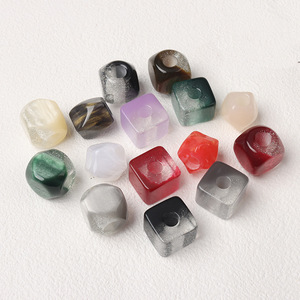 Nouveau modèle de bracelet fait main en perles carrées en résine, petit pendentif, breloque, accessoires, ornement à suspendre enfilé de perles - Product Image 5